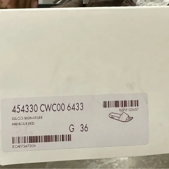 Gucci slides. - Picture 4 of 4